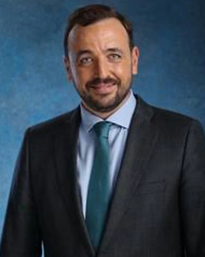 Fernando Kalligas Fernando Kalligas — Corporate Affairs, ESG & Communications Senior Director, DESFA
